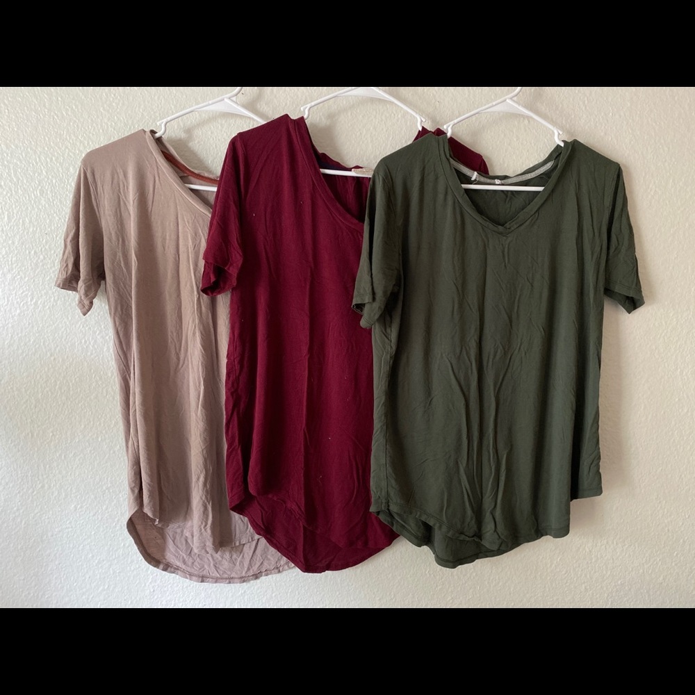 Three scoop neck t shirts